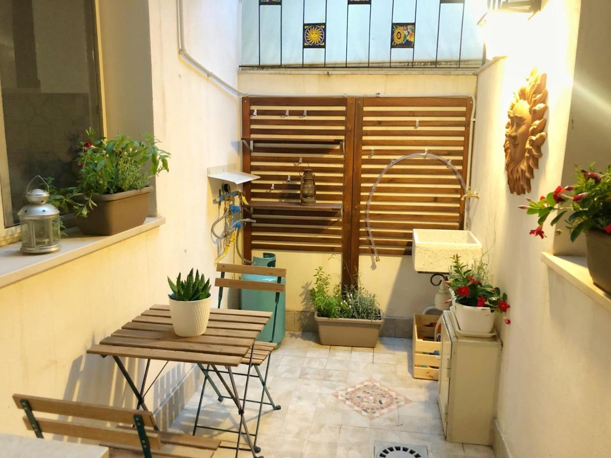 Apartment Alfonzetti-5 Min Walk To Central Train And Bus Station Catania Exteriör bild